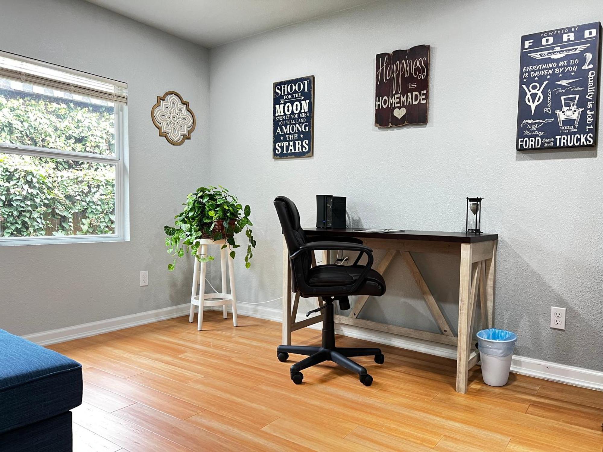 Boho Bliss- Cozy Private Room 2 Miles From Alamodome! San Antonio Exterior photo